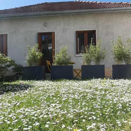 度假居 Maisonnette Au Bord Du Sierroz